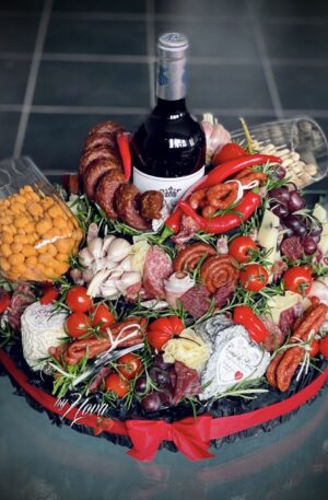 Wurst Torte mit Wein