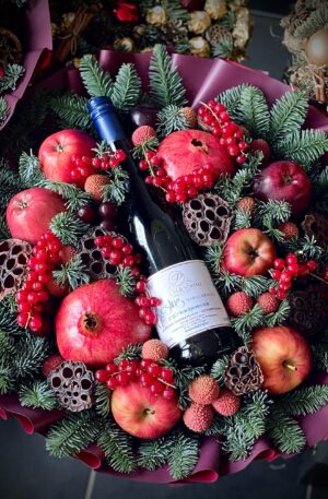 Frucht-Weihnachtsstrauß mit Wein